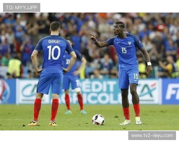 博格巴vs坎特：法国中场灵魂之争，水与火的奇妙化学反应