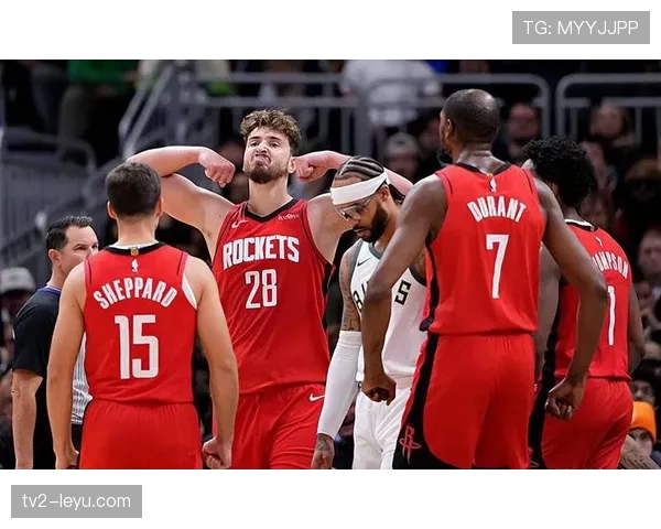 埃文·莫布里挡拆强势拉开防守差距 提升火箭内线进攻效率